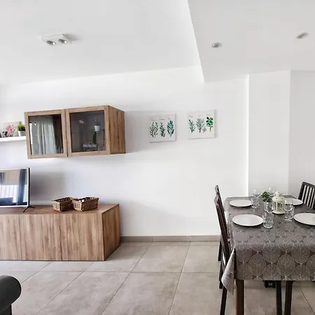 Chill Out Tesoro Apartman