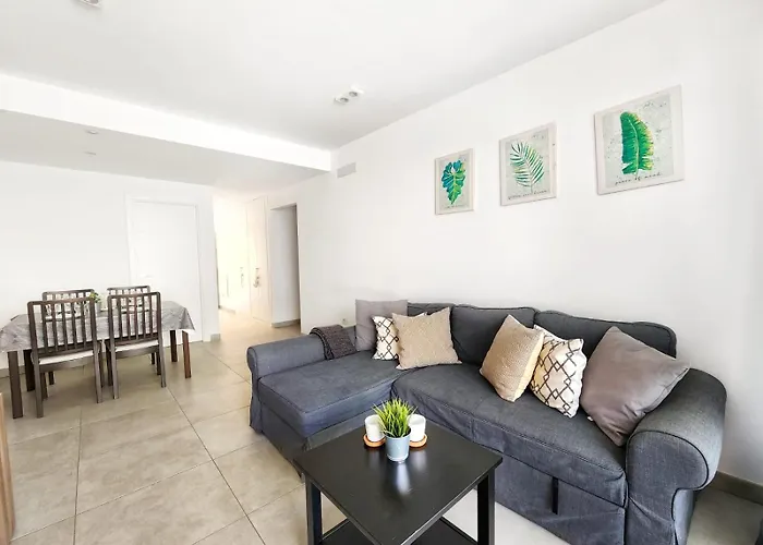 Chill Out Tesoro Apartment